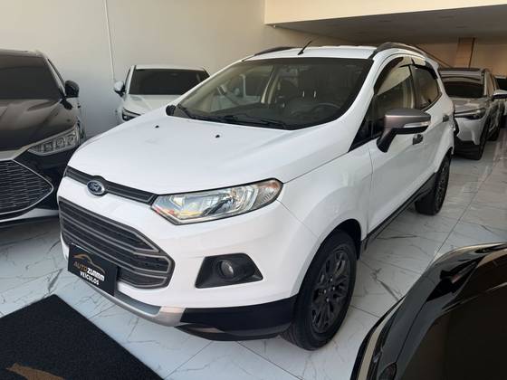 FORD ECOSPORT 1.6 FREESTYLE 16V FLEX 4P MANUAL FORD ECOSPORT 1.6 FREESTYLE 16V FLEX 4P MANUAL
